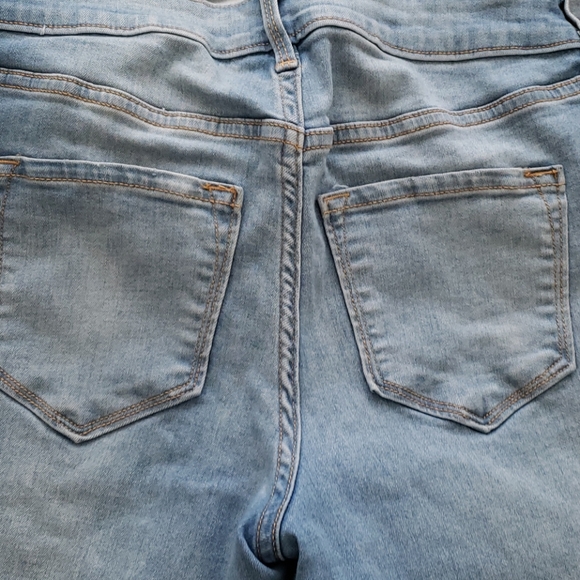 Ripped Jeans bundle 💖🙈 - Picture 10 of 10